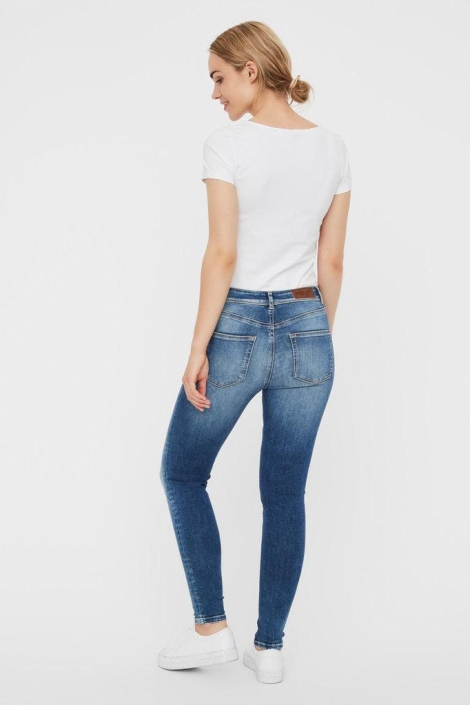 Vero Moda vmlux mr slim jeans ri310 ga noos